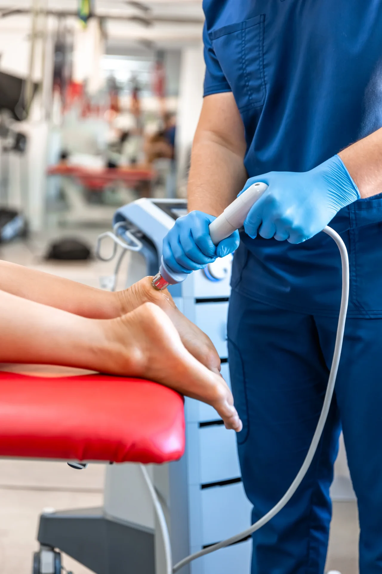 patient getting non surgical treatment with shock 2026 03 24 10 11 57 utc